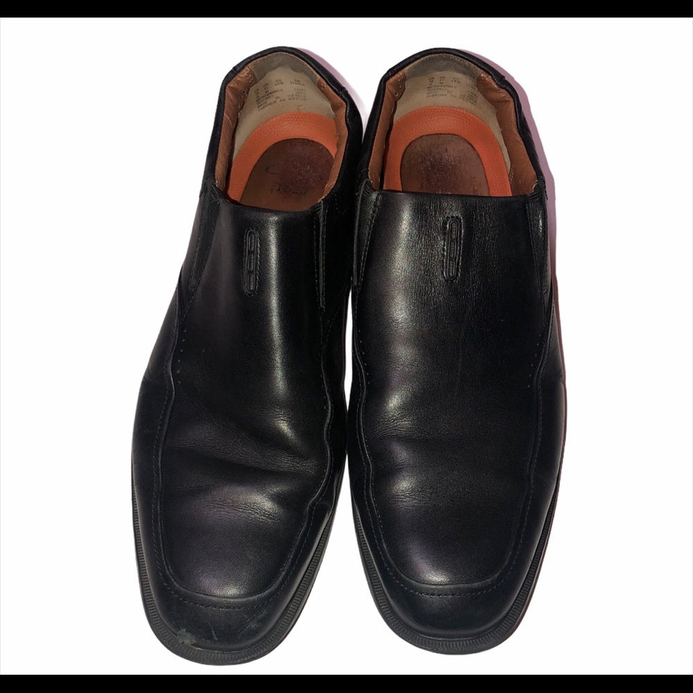 Men’s Clarks Shoes Size 11